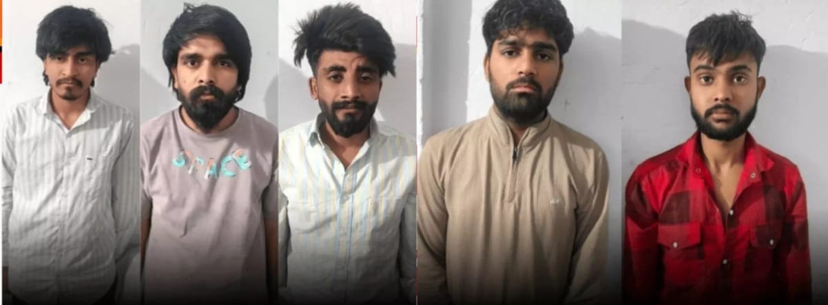 ऑनलाइन सट्टे पर बड़ी कार्रवाई: 5 आरोपी गिरफ्तार, 25 एटीएम कार्ड सहित कई उपकरण जब्त